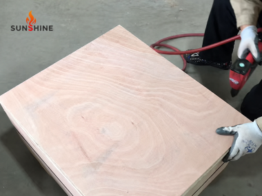  U-shaped 1900 grade MoSi2 heating elements secured on protective foam for packaging.